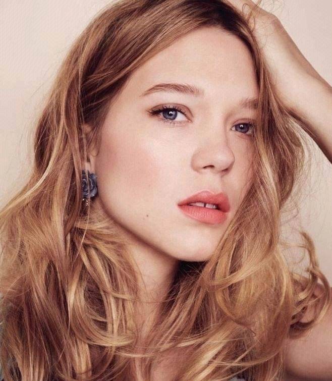 蕾雅赛杜,真是性感啊!_角色_雷雅_表演