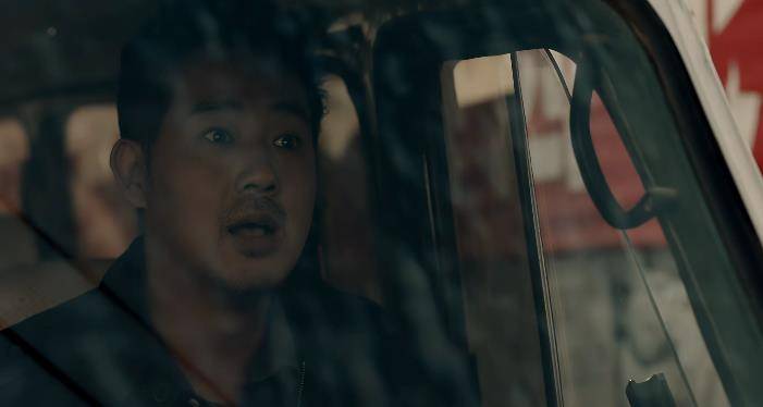 《似火流年》空降第一,打了多少资方的脸,徐峥又赌对了_张鹏_徐伟标