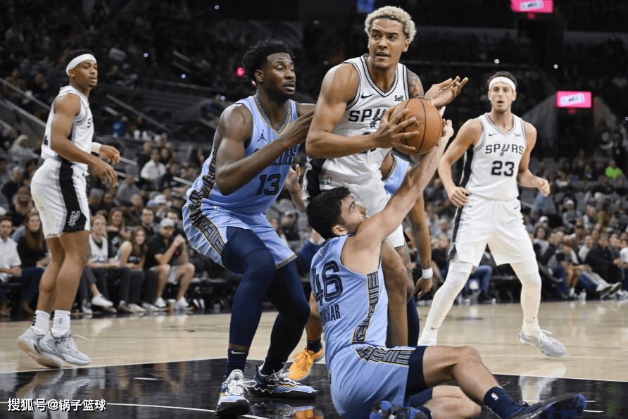 马刺苦吞8连败 状元准三双狂送8帽 波波放长线钓大鱼_亚马_灰熊_文班