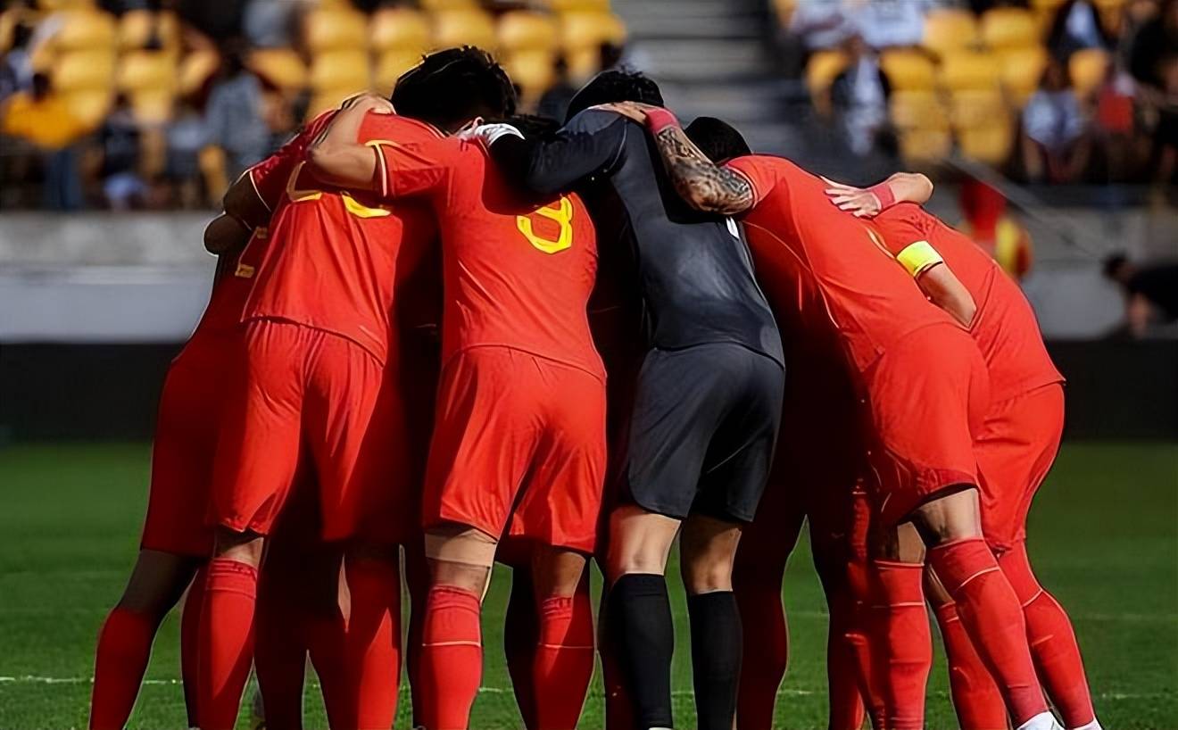 扬科维奇冲第1,韩国队慌了,怕受伤,张琳芃做争议表态_国足_比赛_球员