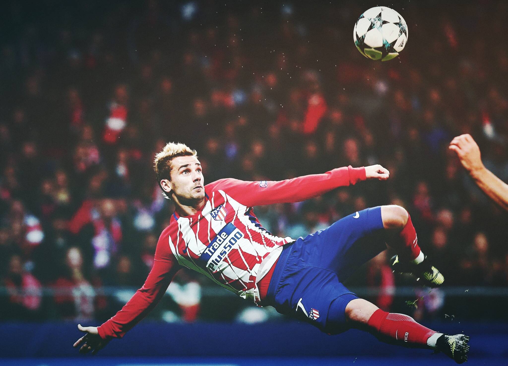 曼联渴望在冬窗引进马竞前锋格列兹曼,曼联已经派人接触其经纪人_比赛