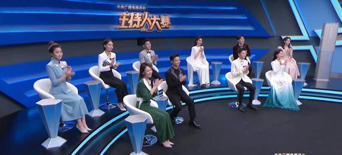 主持人大赛:张靓婧强势晋级,贺熠坤成黑马,5进1抢位战高能不断_比赛