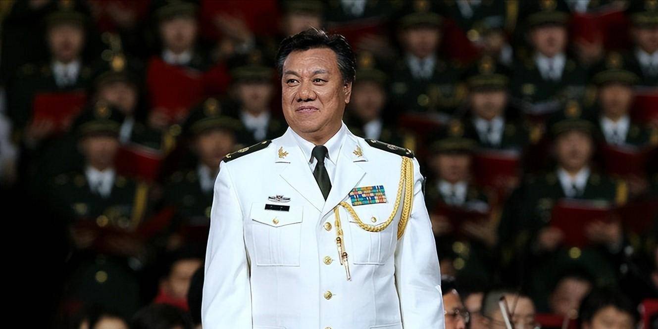 国家一级演员,唱《当兵的人》出圈,和初恋相爱一生_京剧_妻子_军人