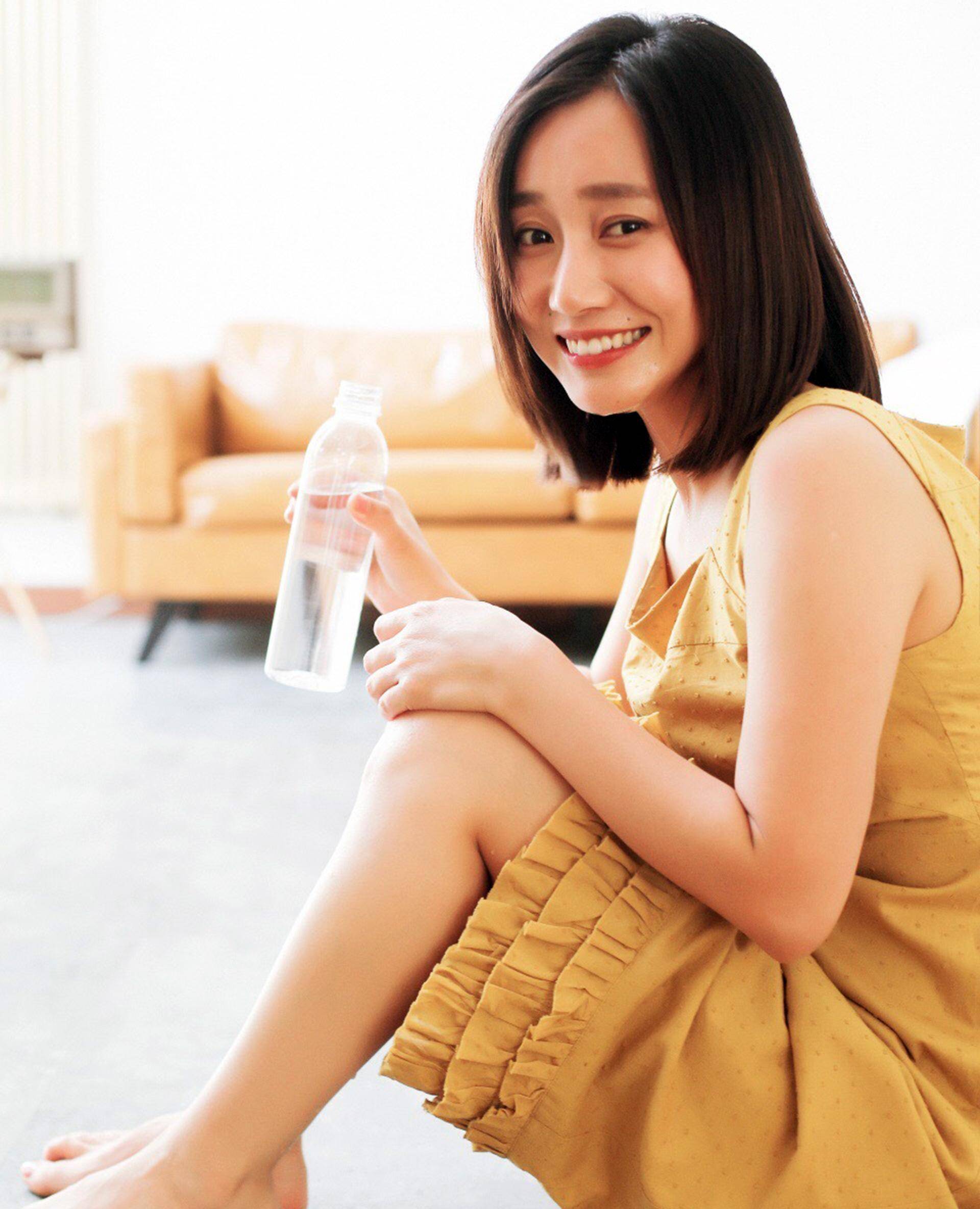 北影校花董晴美艳动人,双方互动引热议_人们_活动