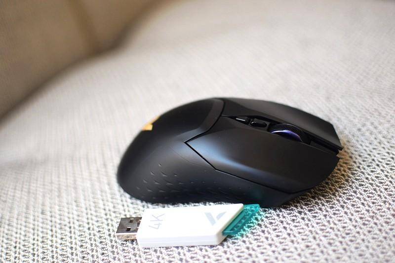 堆料十足的雷柏VT3S,无线设置有线性能的轻量化游戏鼠标实测