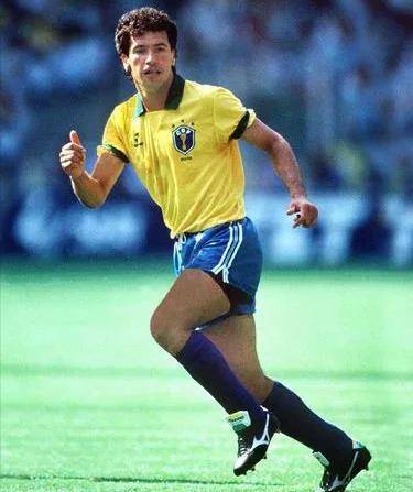 外星人最强,里瓦尔多和内马尔次之,盘点巴西十届世界杯进攻组合