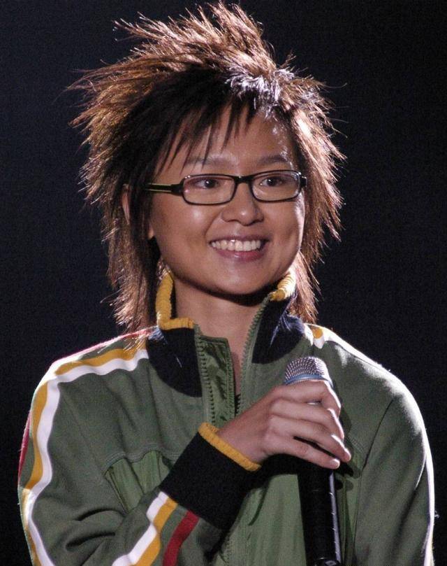 05超女18年后现状:李宇春长红不衰,张靓颖重拾事业与自我_故事_人生