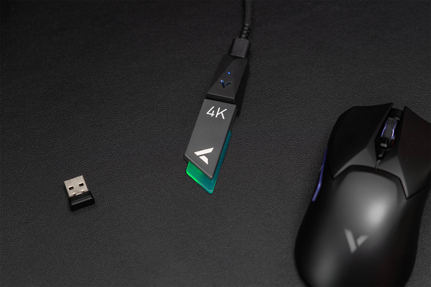 都快2024年了还在说无线鼠标不能打游戏?4KHz回报率了解下,雷柏VT3S评测