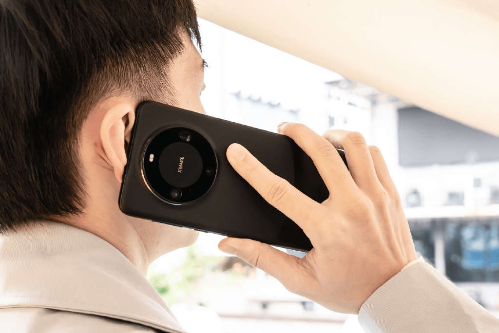 智能降噪和静谧通话有多神奇?网友:华为mate60通话体验遥遥领先