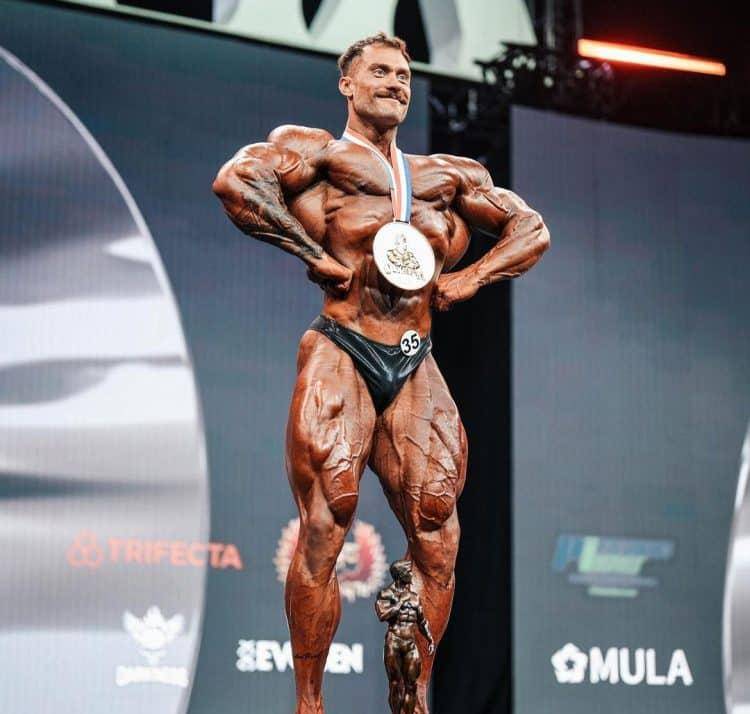 克里斯看好健美新星萨姆·苏莱克:我要退休了,他可以接管一切_布姆斯