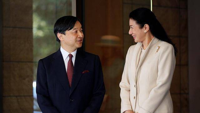 德仁天皇当年求婚说了1句话,雅子皇后的回答很奇怪!_皇室_事业_梦想