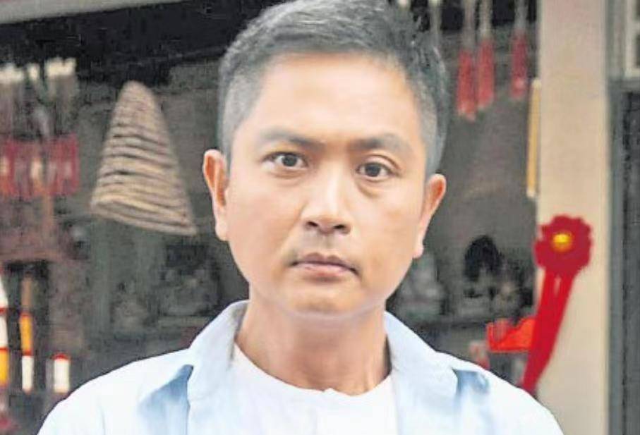 几位新加坡男演员对比,陈之财转行当艺术家,周初明经营