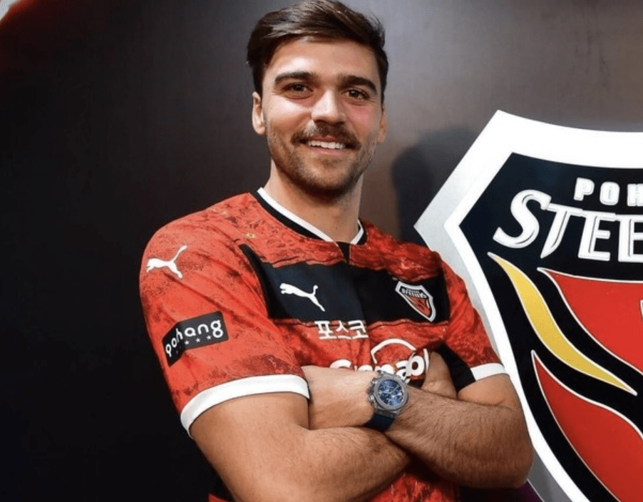 敲定费莱尼替身,身高190,200万,截胡上港_莫伊塞斯_康熙_赛季