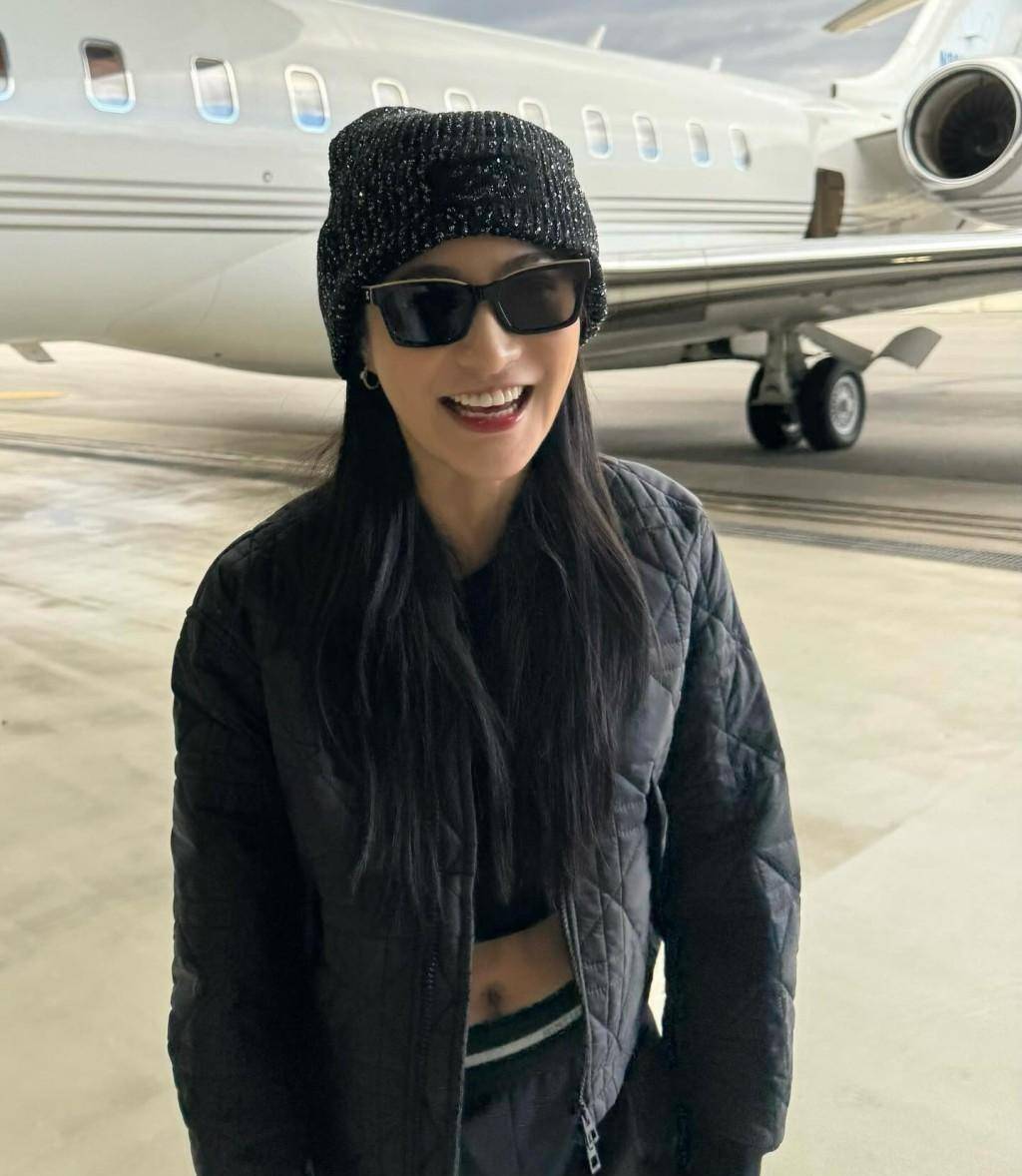 两公婆疯狂打卡,住15亿豪宅家世显赫_林夏薇_莫赞生_房地产