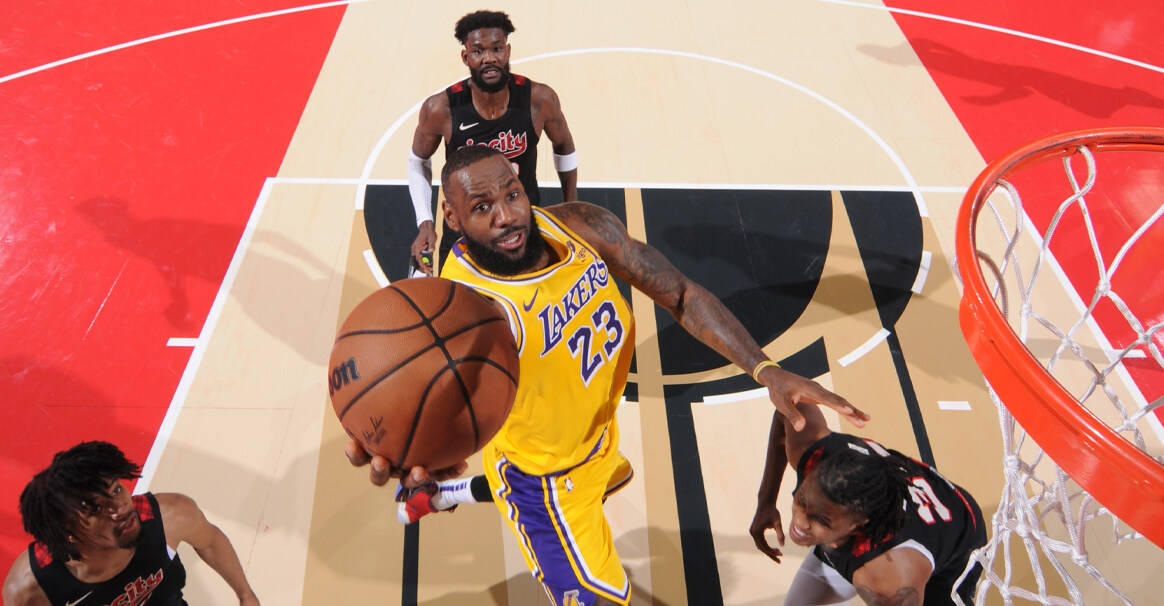 11月26日nba赛事分析:湖人vs骑士_比赛_詹姆斯_状态