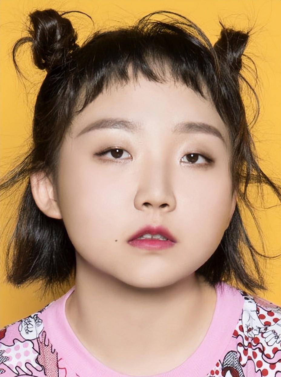 9位丑星没有颜值只能靠才华,2人逆袭成影帝,2人自学成知名导演