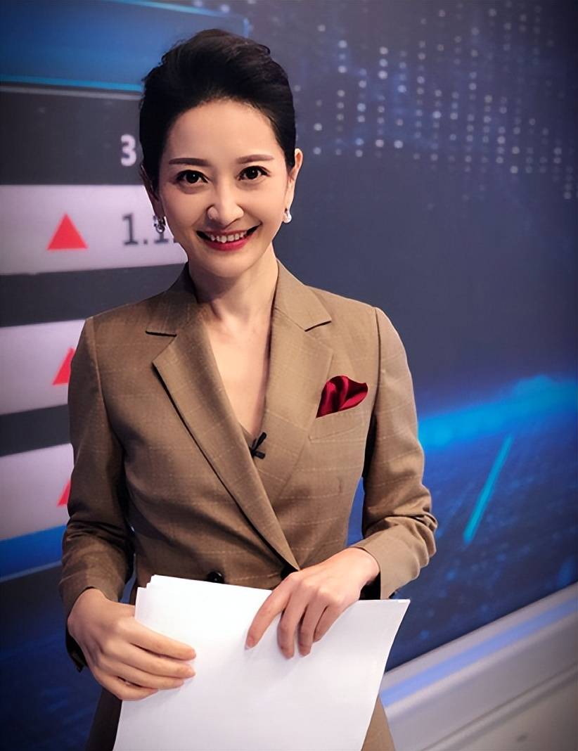 财经台女主持人(财经台女主持人名单及照片)
