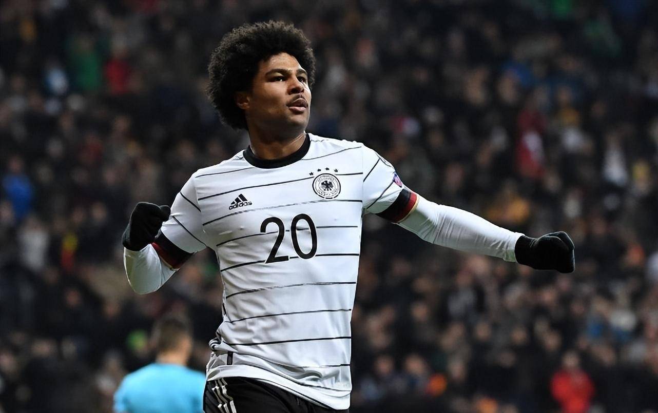 德国队27岁前锋狂飙,或取代格纳布里,欧洲杯获重用_斯图加特队_进攻
