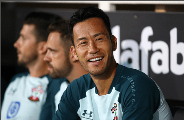 吉田在南安普顿进行训练_拉塞尔·马丁_联赛_麻也