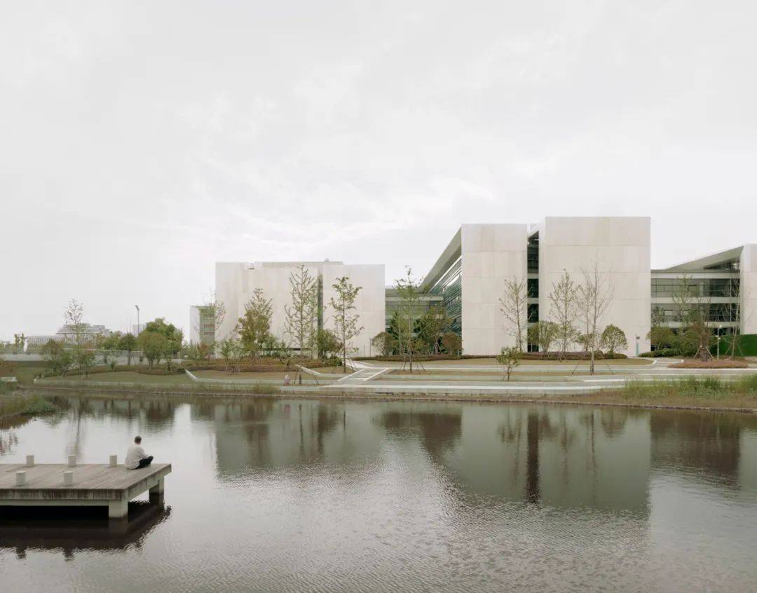 一周设计丨henn海茵建筑打造西湖大学校区;庄子玉设计东京单向街书店