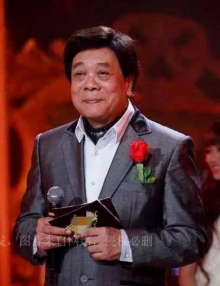 赵忠祥爆"性丑闻"饶颖:他有特殊性癖好,害我得了病_事件_人们_思考