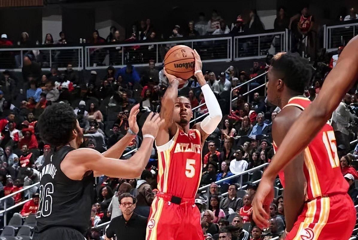 特雷杨进化,五年了,19届4号秀终于兑现天赋_老鹰_防守_进攻