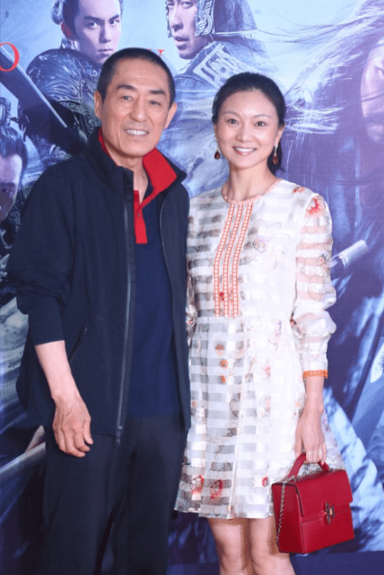 作为80后,张艺谋妻子陈婷一直颜值在线,出席活动时也和大明星似的,不