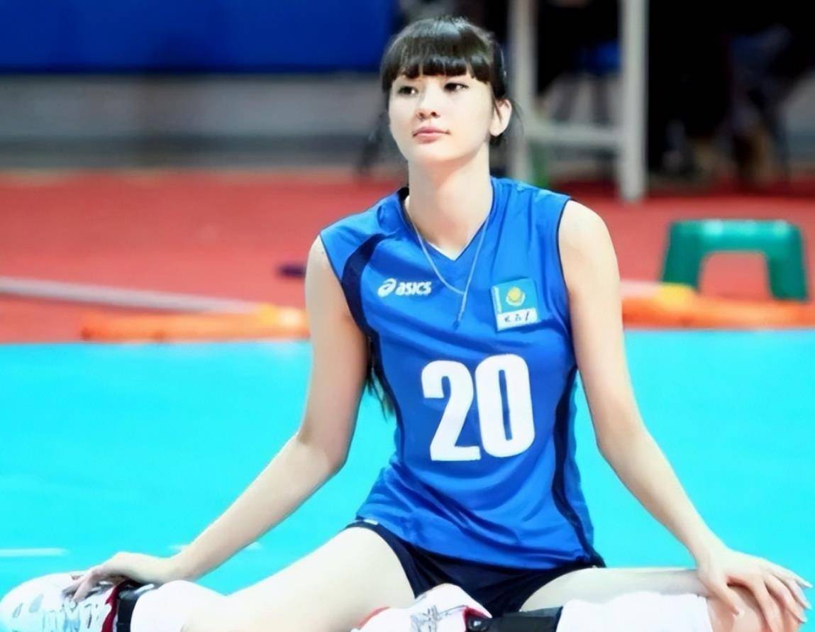 排球女神萨宾娜:26岁嫁入豪门,整容后成网红,如今很幸福_上场比赛