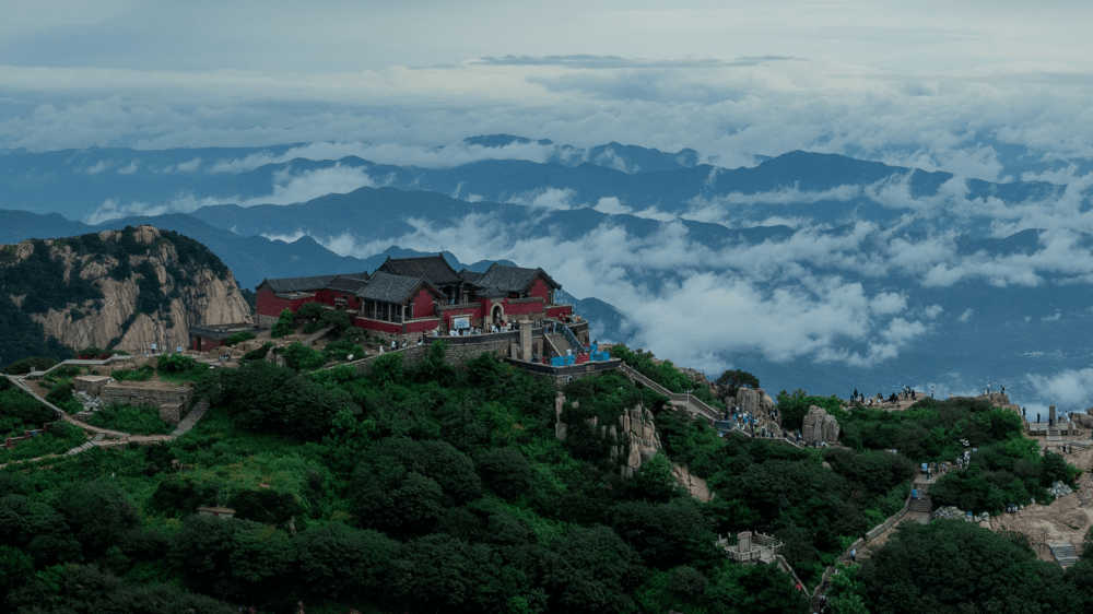 中国摄影报20幅美图定格泰安精彩瞬间_画面_泰山_照片