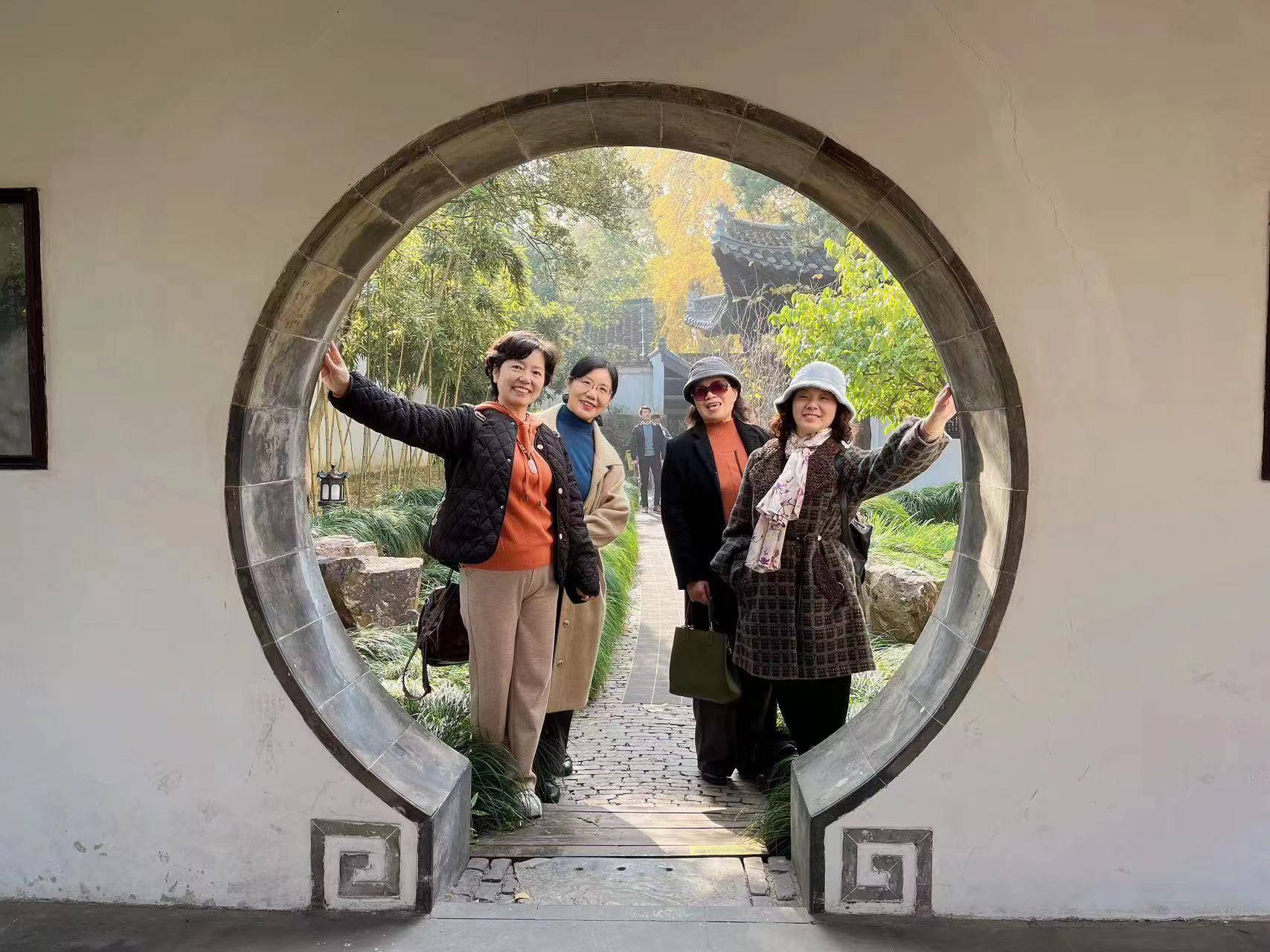 原创 古城风光：霜叶红于二月花 