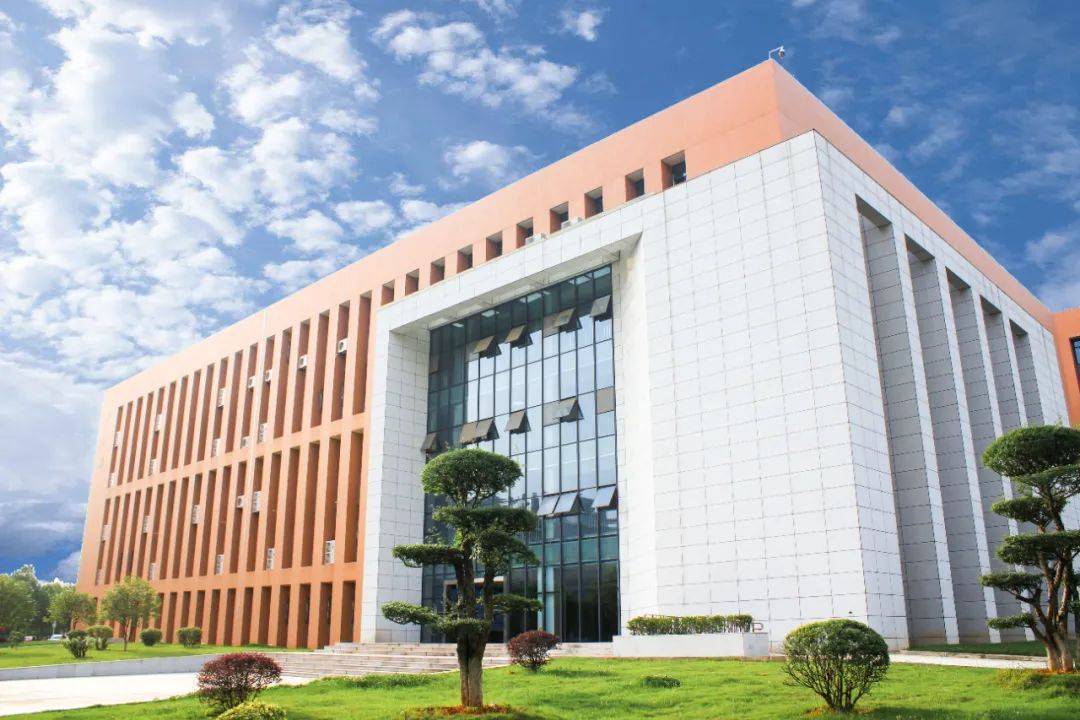 武汉科技大学就业怎么样?一文看懂这些专业,就业对口率超高!