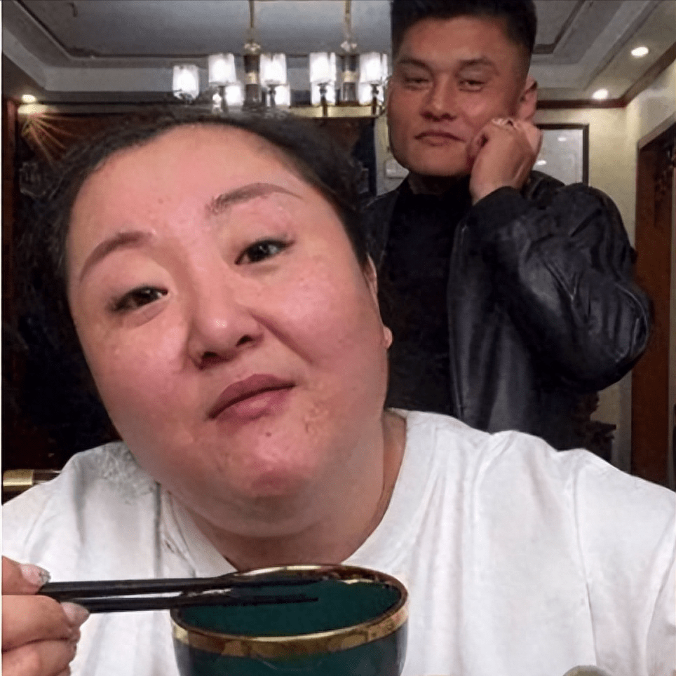 网红北京胖姐:为丈夫狂减100多斤,生子后拥有美好生活_食物_直播间
