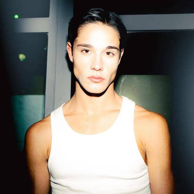 葡萄牙男模新人横空出世,身材出类拔萃!_diogo_时装周_lapas