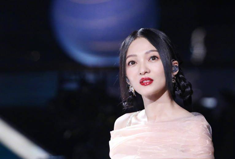 周星驰_谢娜_易烊