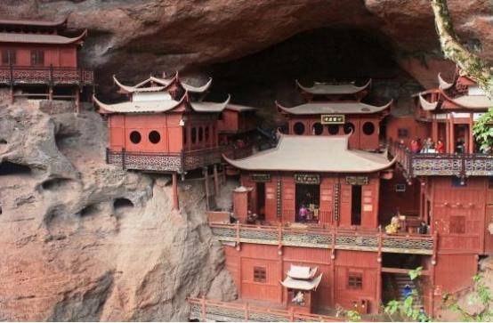 中国最特别的寺庙，一个柱子支撑上千年，建设时一颗铁钉都没用(图4)