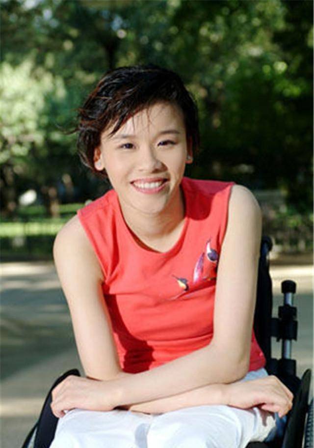 受舆论的影响,赔偿金事件持续发酵,桑兰的名声一落千丈.