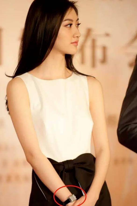 "走下神坛"景甜:出道即获逆天资源,后遭孙红雷暗地嘲讽?