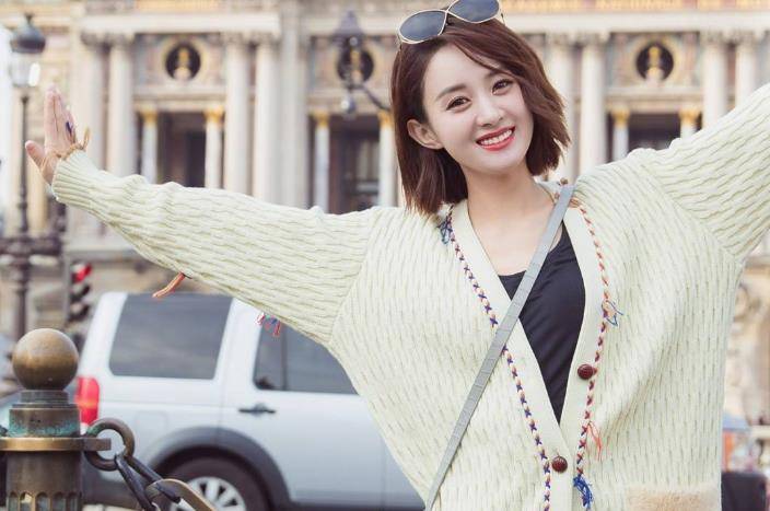 赵丽颖的3个好闺蜜,一位是主持人一个是影后,另一位反目成仇_孙耀琦