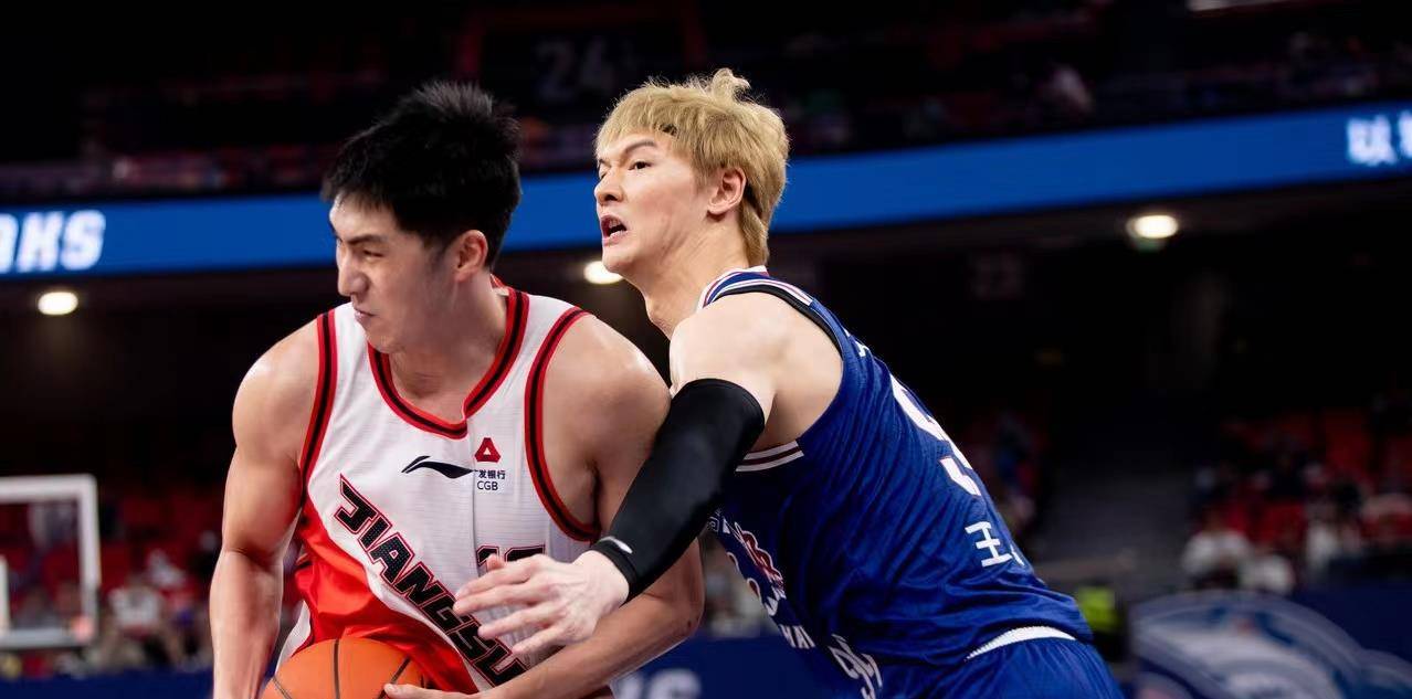 砍20 8,王哲林振臂高呼!