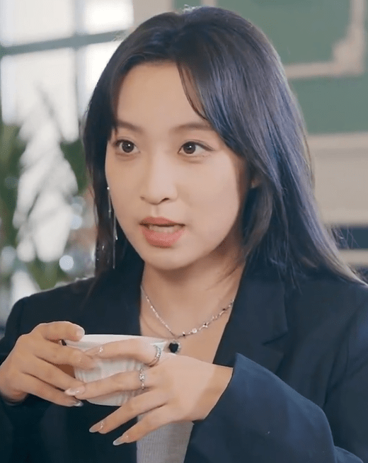 相逢却似曾相识短剧简介_相姐_顾长_吴总