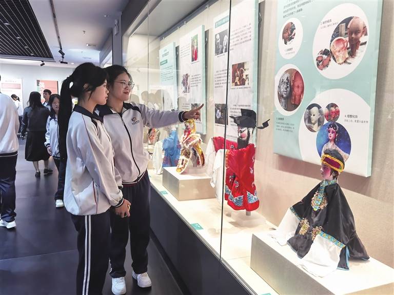 东源县博物馆上新展 快来"偶遇"吧_木偶_闽台_艺术