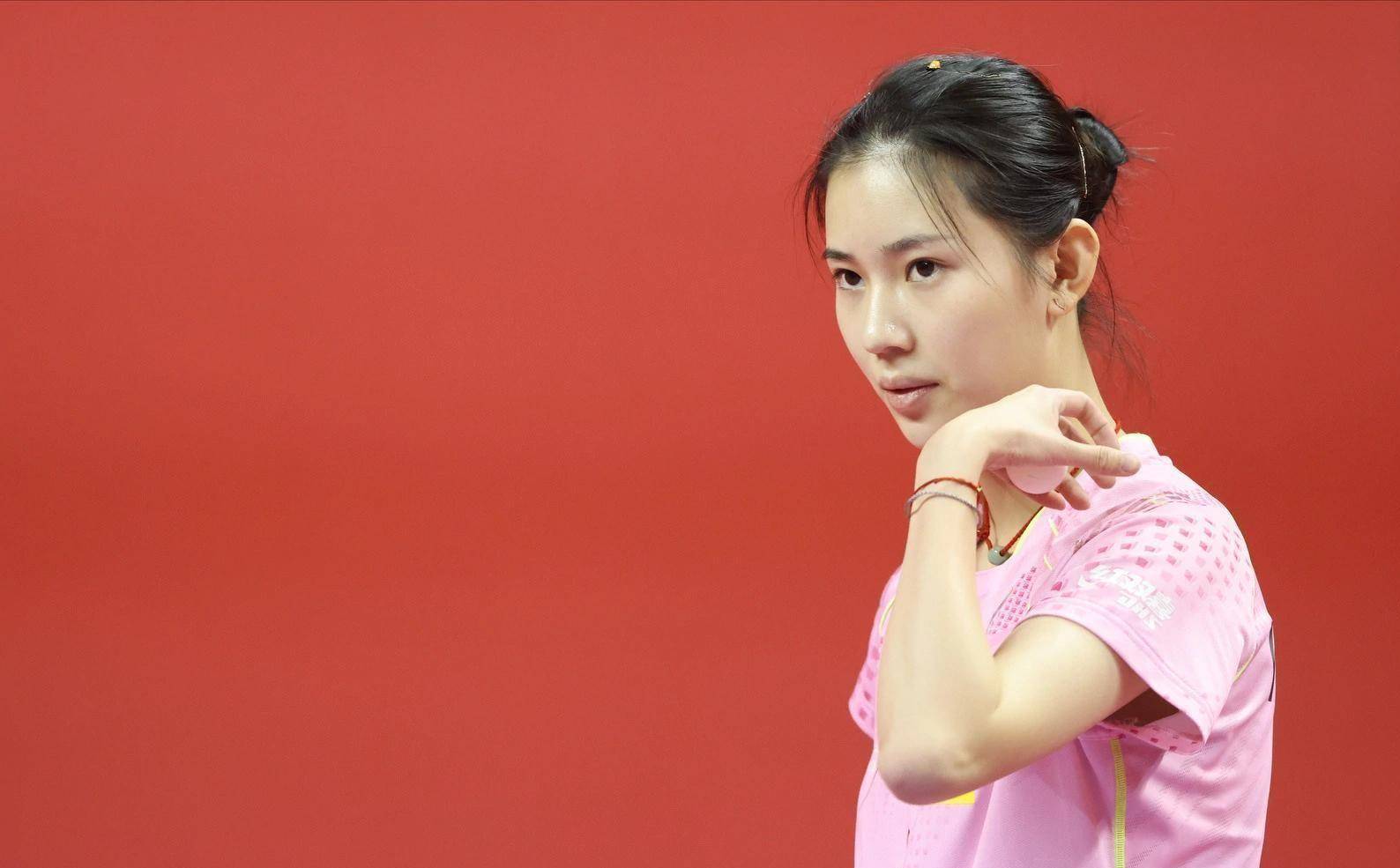 中国女乒第一大美女!刚获得女双冠军!不玩社媒专心打球!_王添艺_比赛_