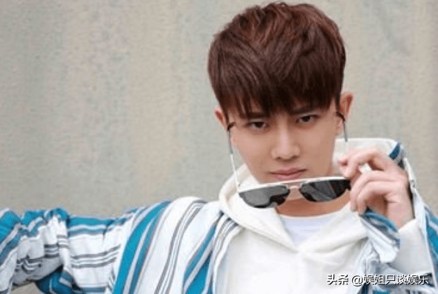 任嘉伦事业高峰期却宣布结婚生子,被网友吐槽是张杰的脸替_任国超