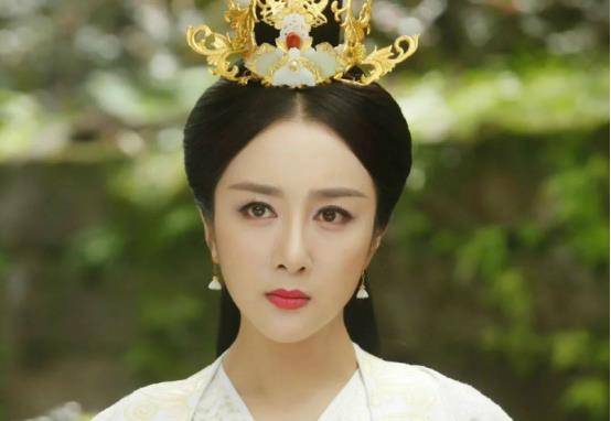 李依晓从妲己到曼娘,用整容式的惊艳演技,荣升为新一代反派女王_女人