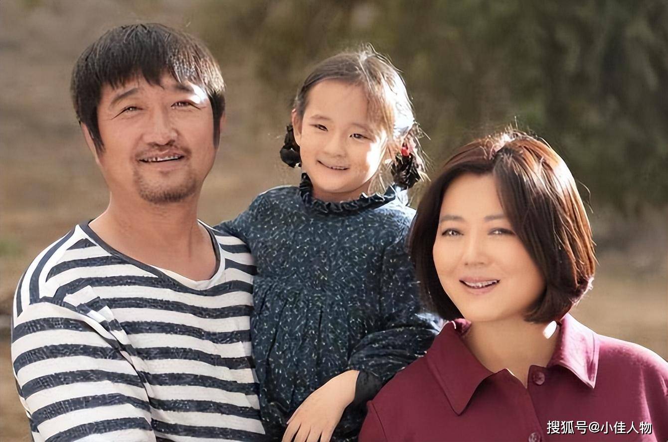 王茜华:我这辈子最正确的决定,就是45岁高龄为导演丈夫生儿子_周京