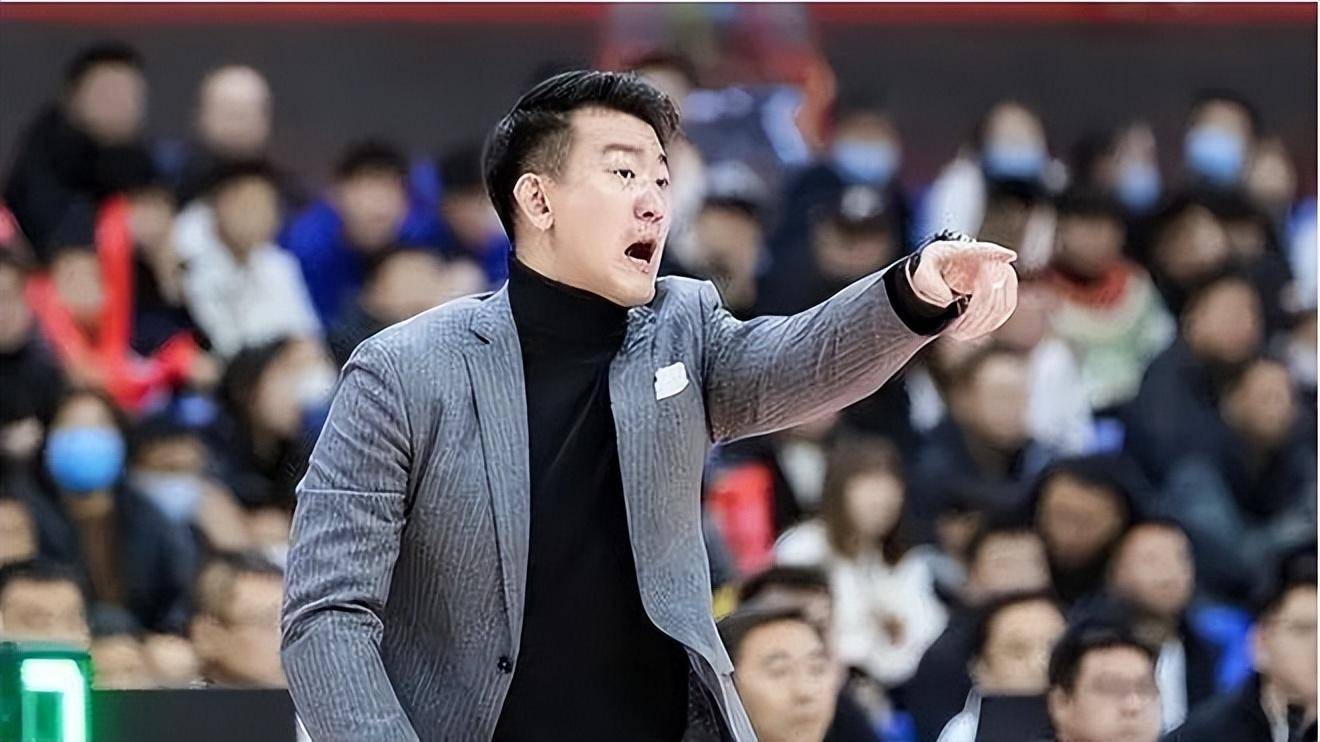 广厦为何狂胜辽篮?王博两妙招破了辽篮不败金身,真是太高明了