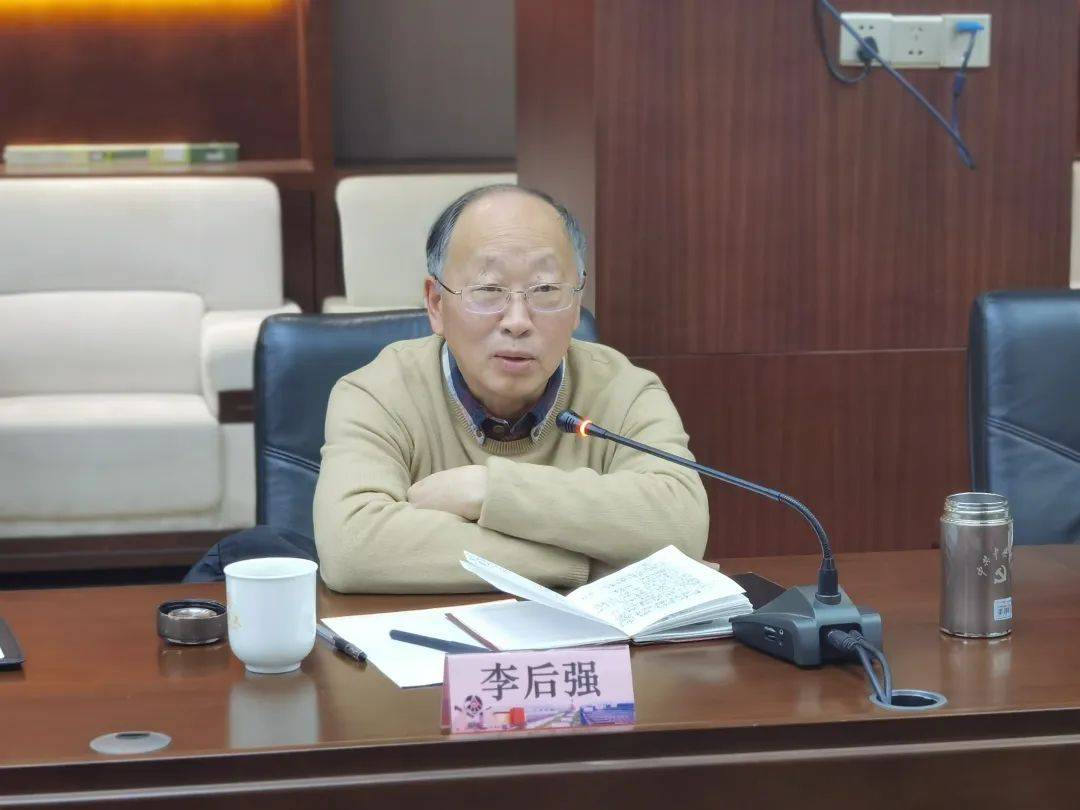 南京农大的蒋慕东,王思明教授认为:"长江以南地区的辣椒传播路径,很