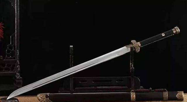 从唐横刀到宋手刀,作为冷兵器之王的刀为何会变得越来越短?