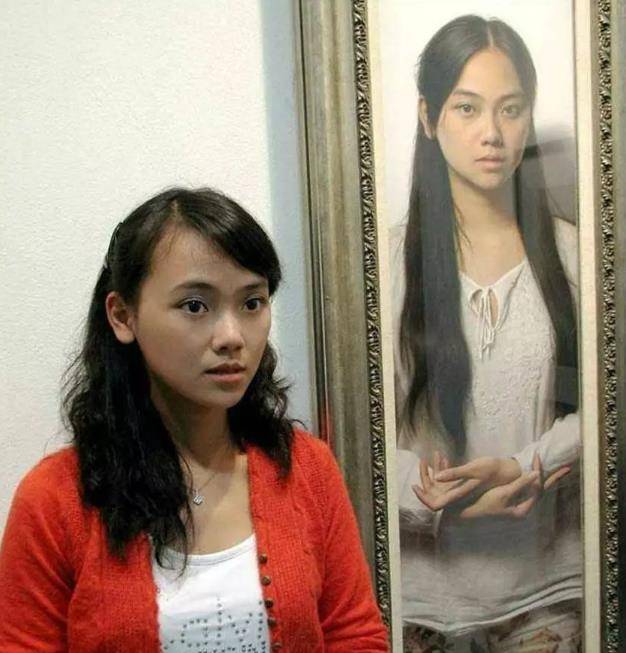 冷军版《蒙娜丽莎》,放大60倍,眼皮底下的小颗粒都看得分明_罗敏_作品