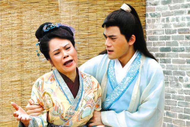 72岁"娇姐"吴苏妹的全家福,儿子是广东版古天乐,丈夫是外省人_角色_剧